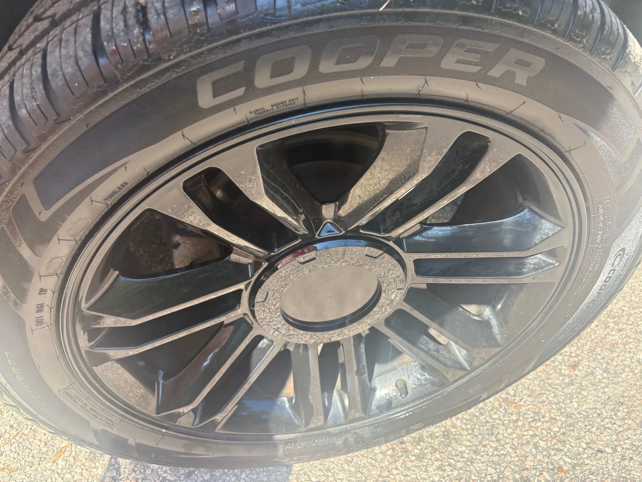 Used 2013 Cadillac Escalade ESV Premium image 47