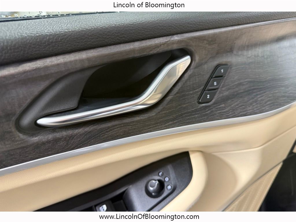 Used 2024 Jeep Grand Cherokee Limited 4xe image 21