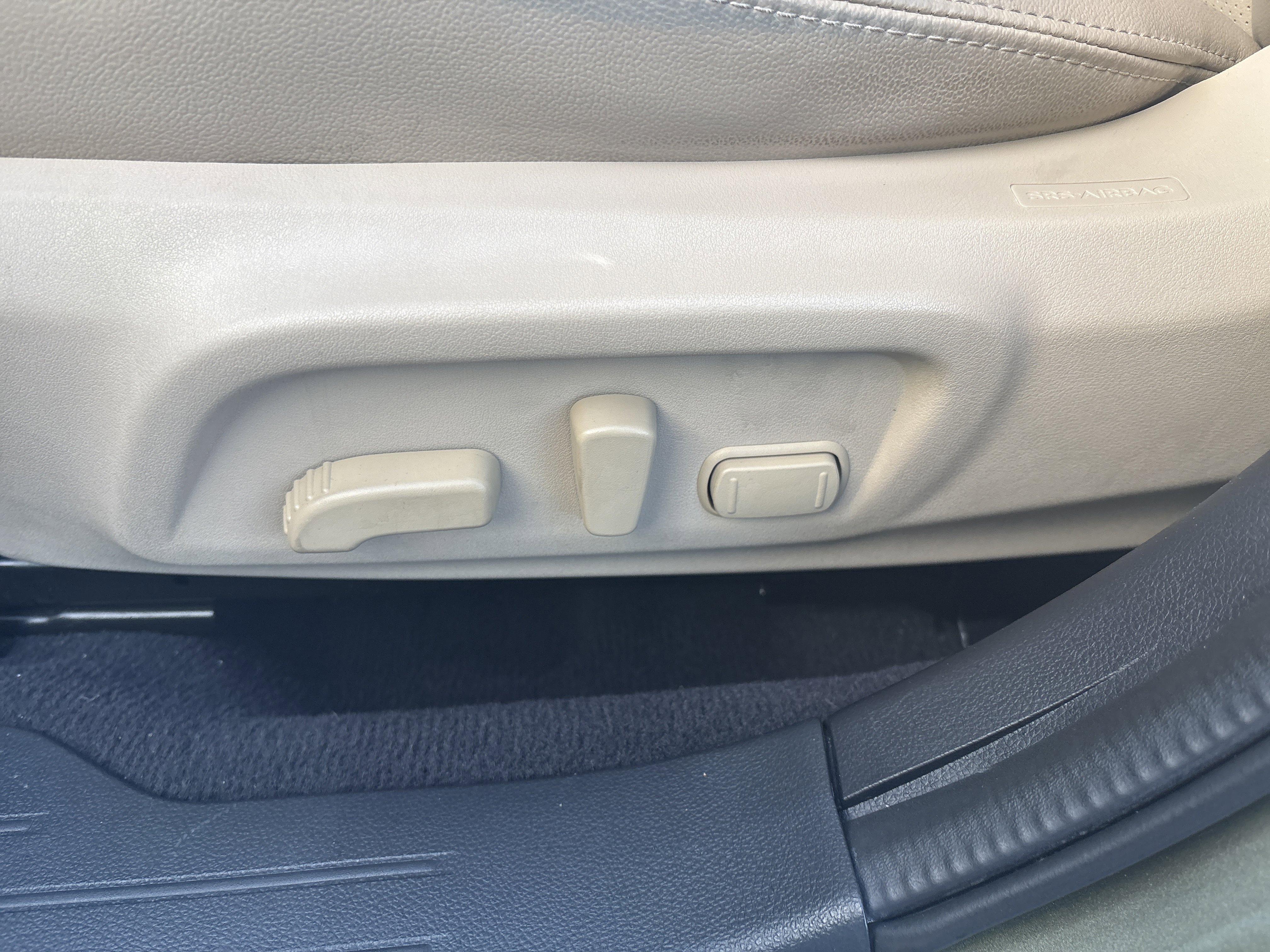 Used 2016 Subaru Outback 2.5i Limited image 19