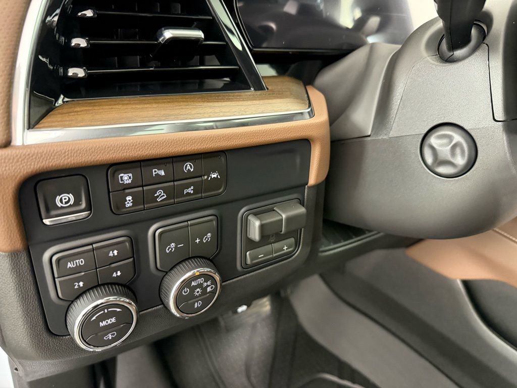 New 2026 Chevrolet Tahoe High Country w/ LPO, Illumination Package image 23