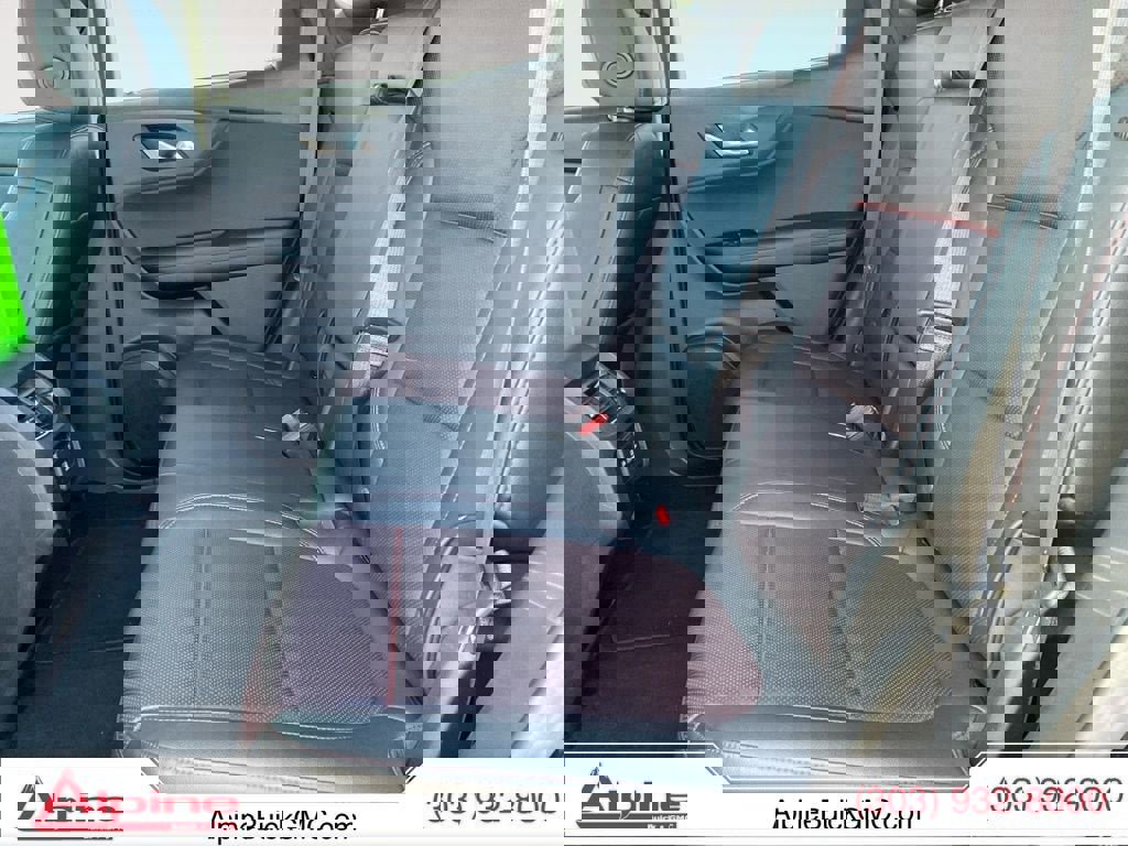 Used 2019 Chevrolet Blazer RS w/ Sun and Wheels Package image 13