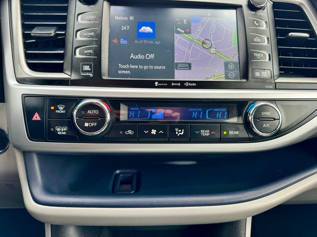 Used 2018 Toyota Highlander Limited image 36