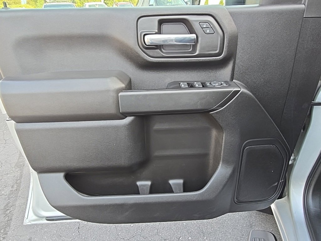 Used 2022 GMC Sierra 3500 Pro image 19