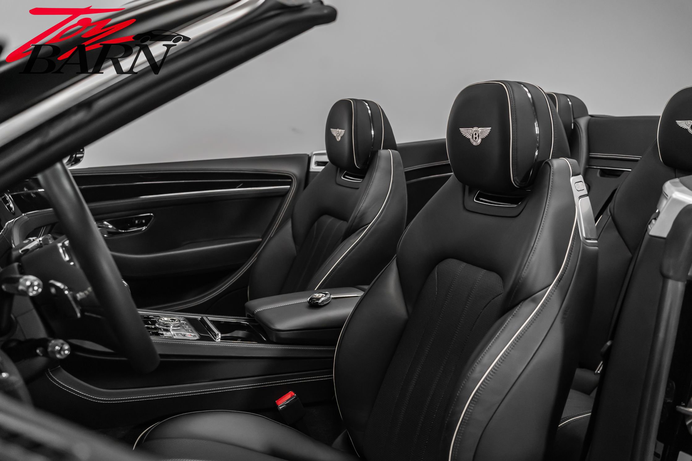 Used 2020 Bentley Continental GT image 30