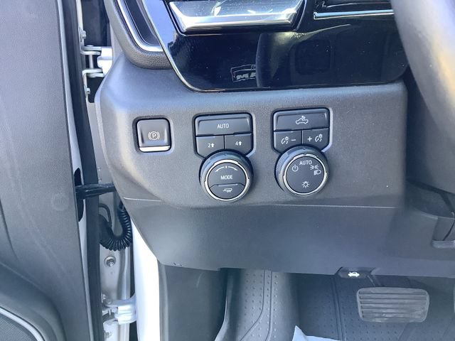 Used 2022 Chevrolet Silverado 1500 LT w/ Protection Package AWD/4WD image 15