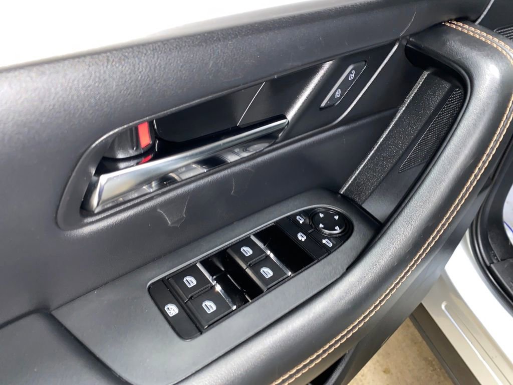 Certified 2025 MAZDA CX-90 3.3 Turbo S w/ Premium Package image 12