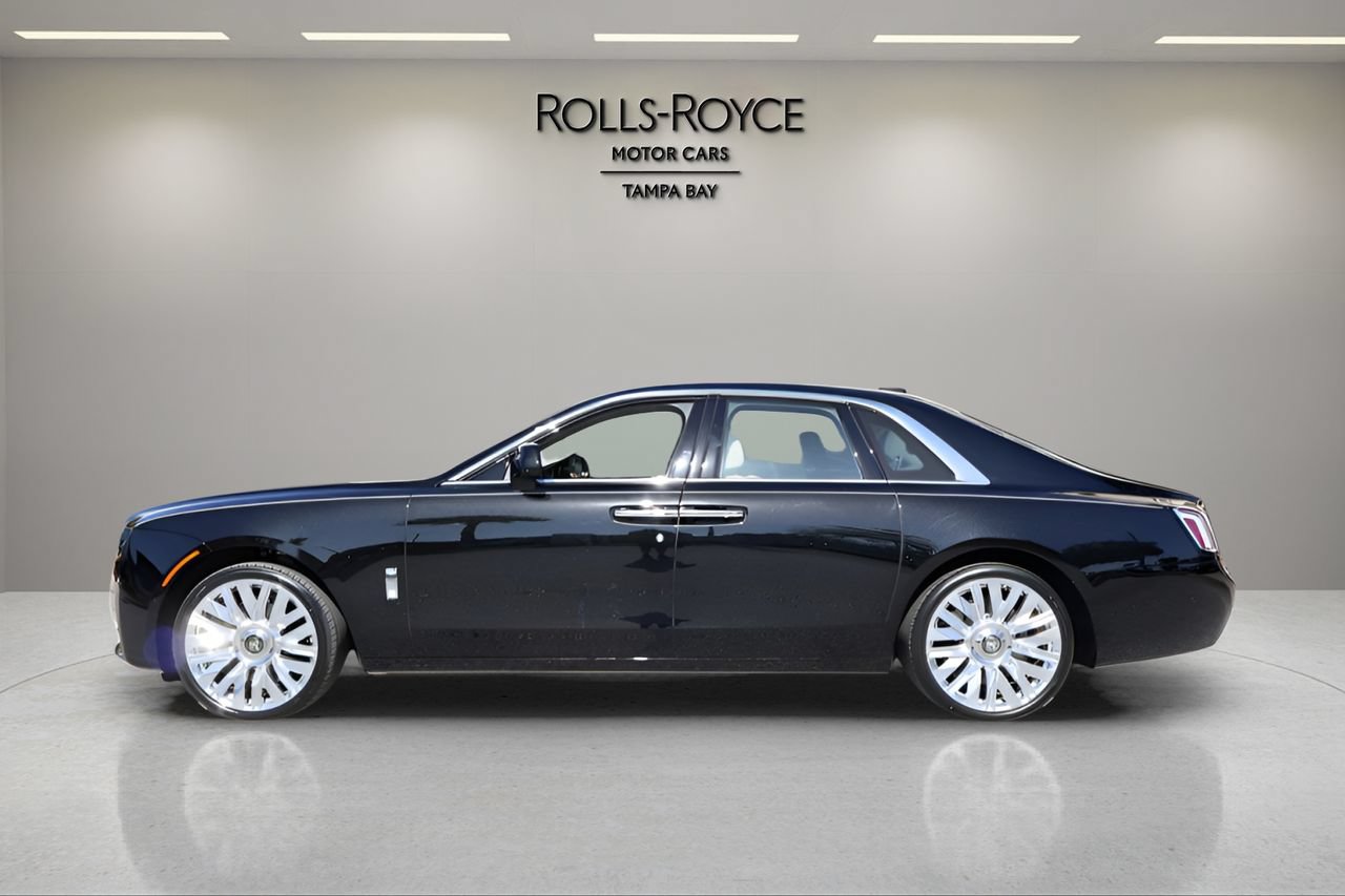 New 2026 Rolls-Royce Ghost AWD/4WD image 3