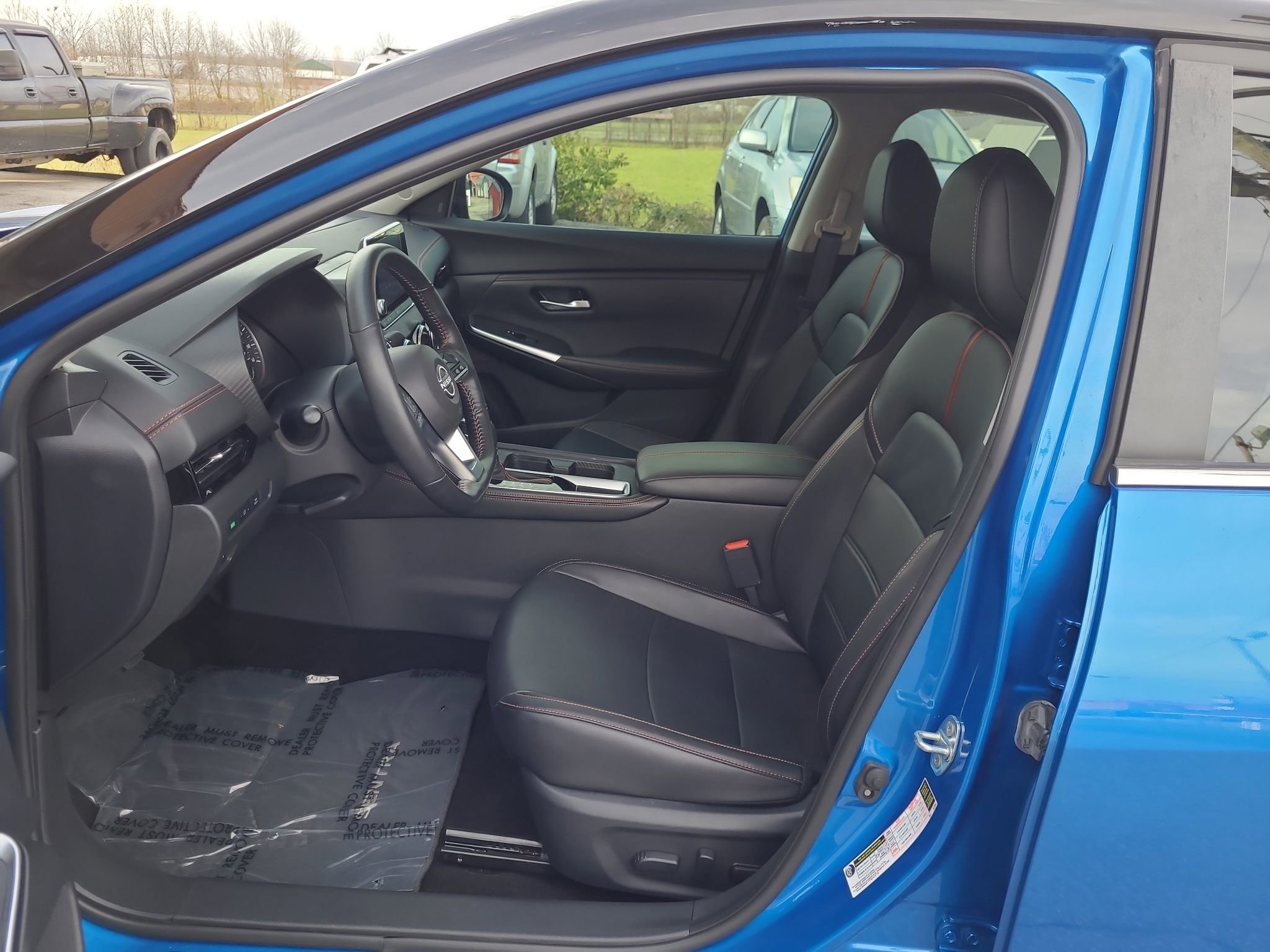 Used 2024 Nissan Sentra SR w/ SR Premium Package image 10