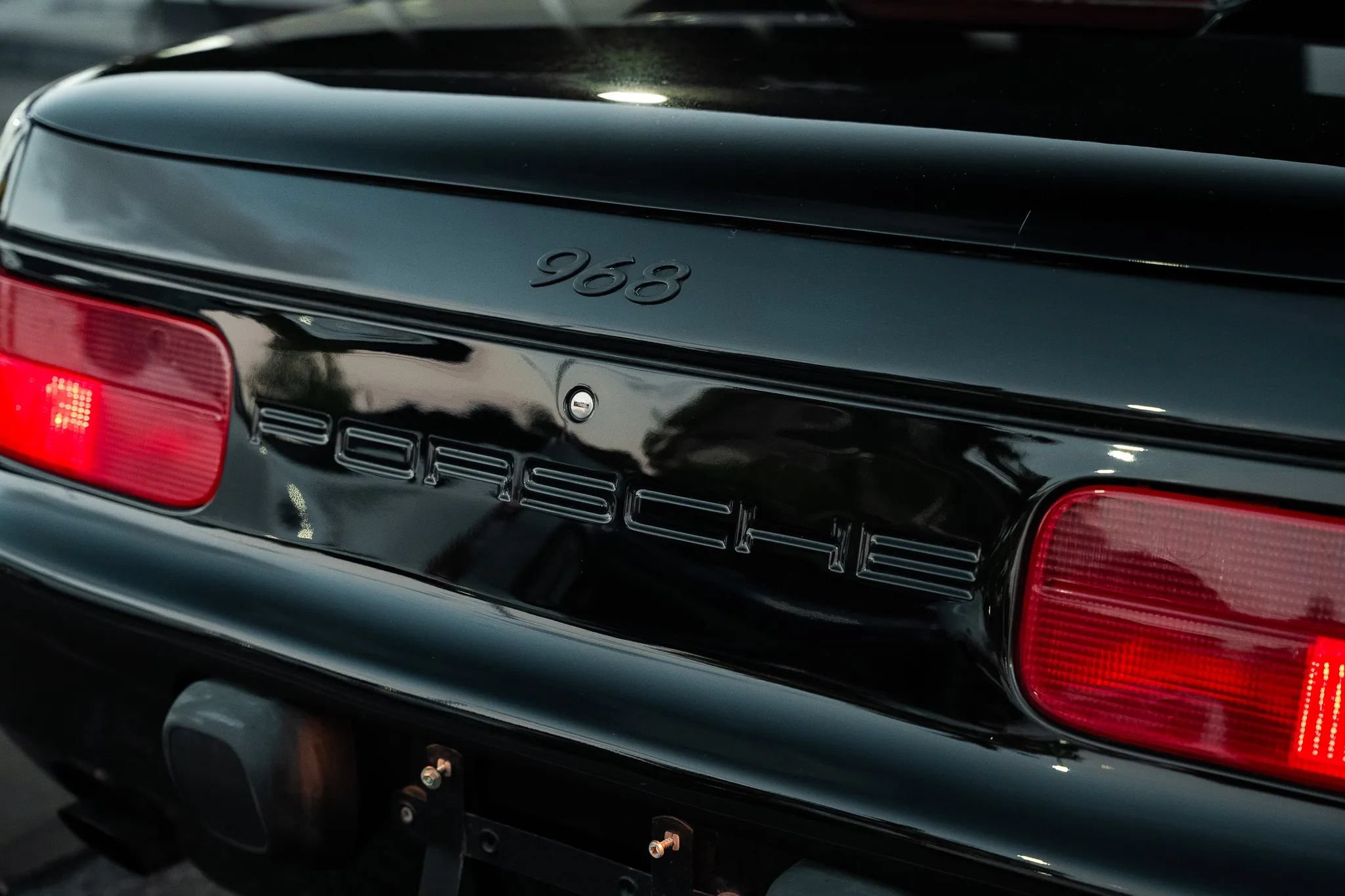 Used 1995 Porsche 968 Cabriolet RWD image 17