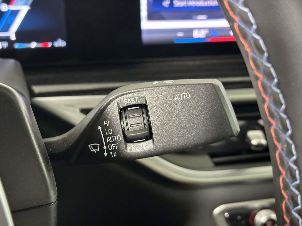 Used 2025 BMW X6 M60i w/ Parking Assistance Package image 24