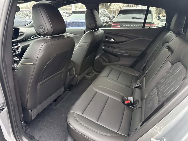 New 2026 Buick Envista Avenir image 12