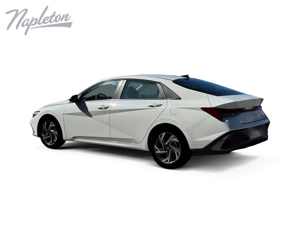New 2026 Hyundai Elantra Limited FWD image 4