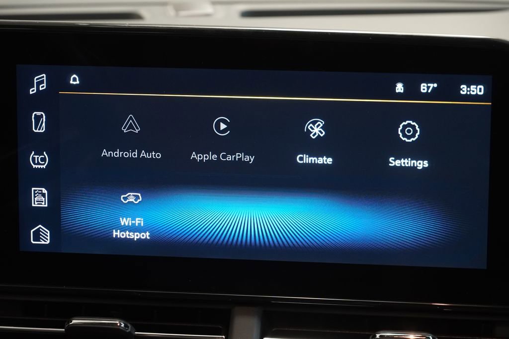 Used 2024 Chevrolet Trax RS w/ Driver Confidence Package image 19