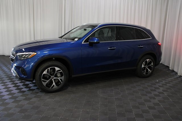 New 2026 Mercedes-Benz GLC 350e 4MATIC image 3