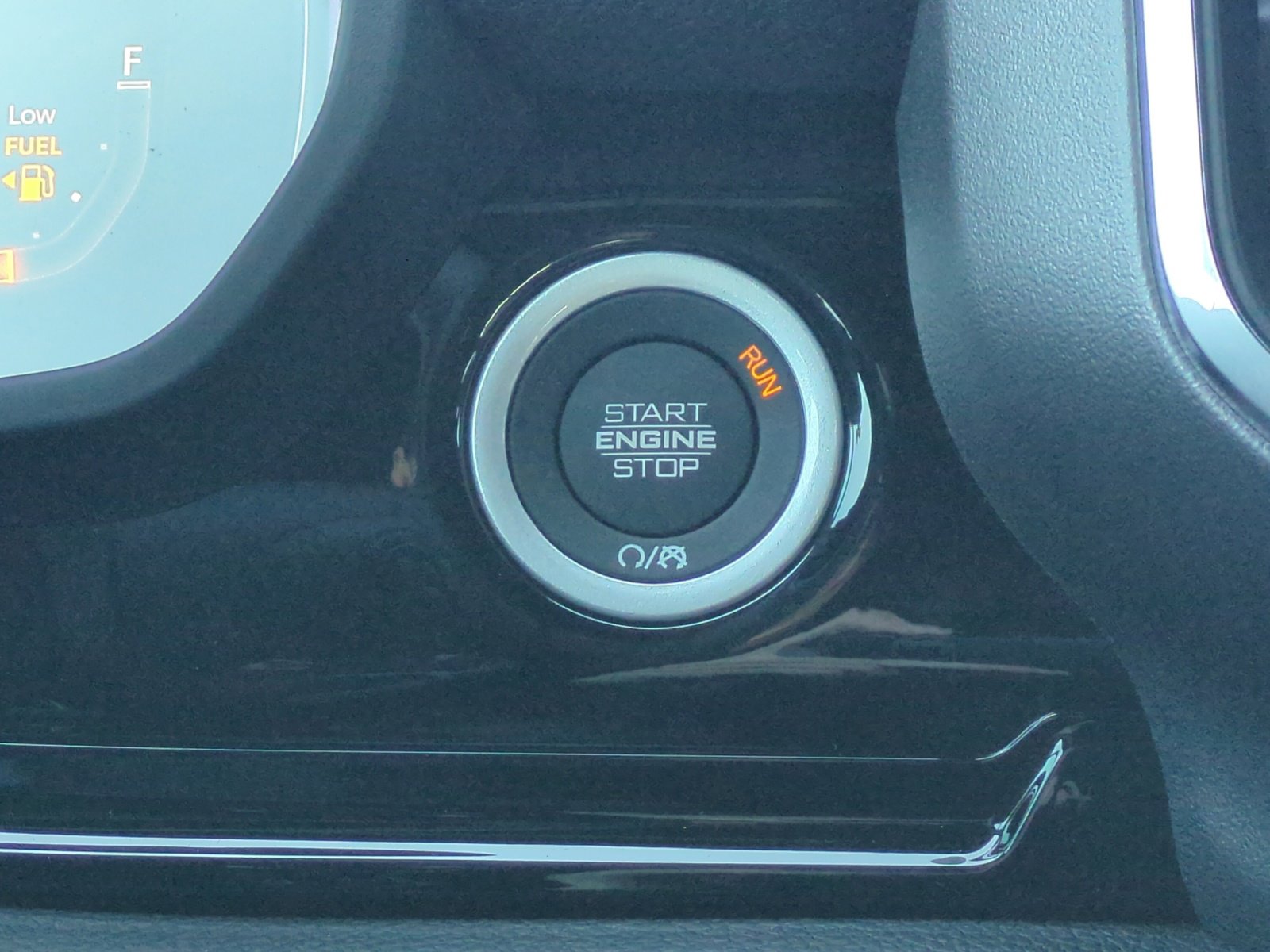 New 2026 RAM 1500 Laramie w/ Night Edition image 30