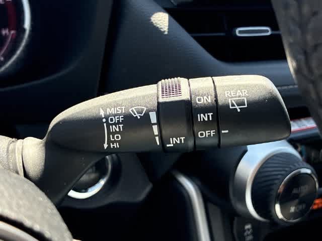Used 2025 Toyota RAV4 XLE Premium FWD image 28