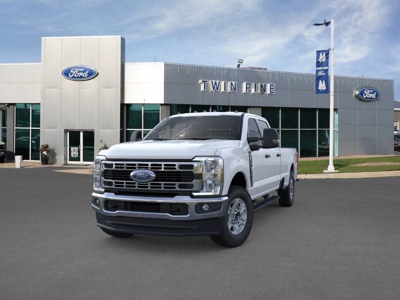 New 2026 Ford F250 XLT w/ FX4 Off-Road Package AWD/4WD image 2