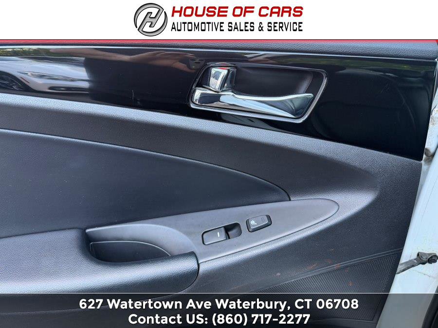 Used 2012 Hyundai Sonata Limited w/ Navigation Pkg FWD image 52