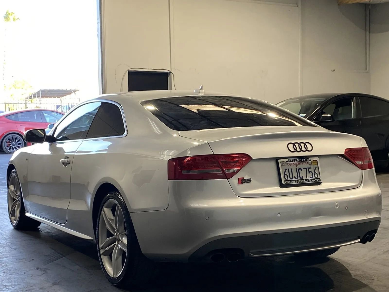 Used 2012 Audi S5 Prestige w/ Prestige Pkg image 2