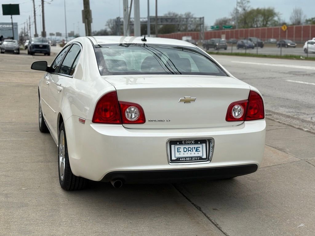 Used 2010 Chevrolet Malibu LT image 9