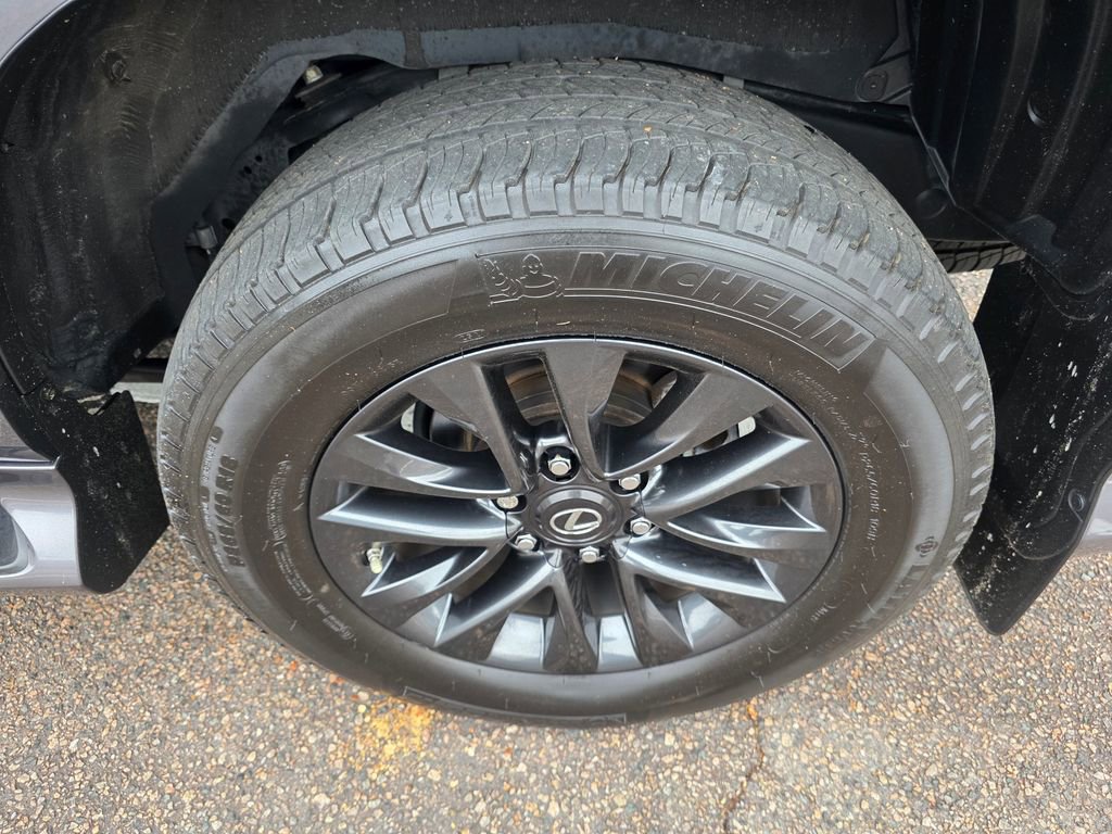 Used 2022 Lexus GX 460 Premium image 34