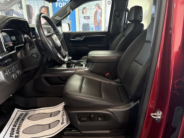 Used 2023 Chevrolet Silverado 1500 LTZ w/ Technology Package image 12