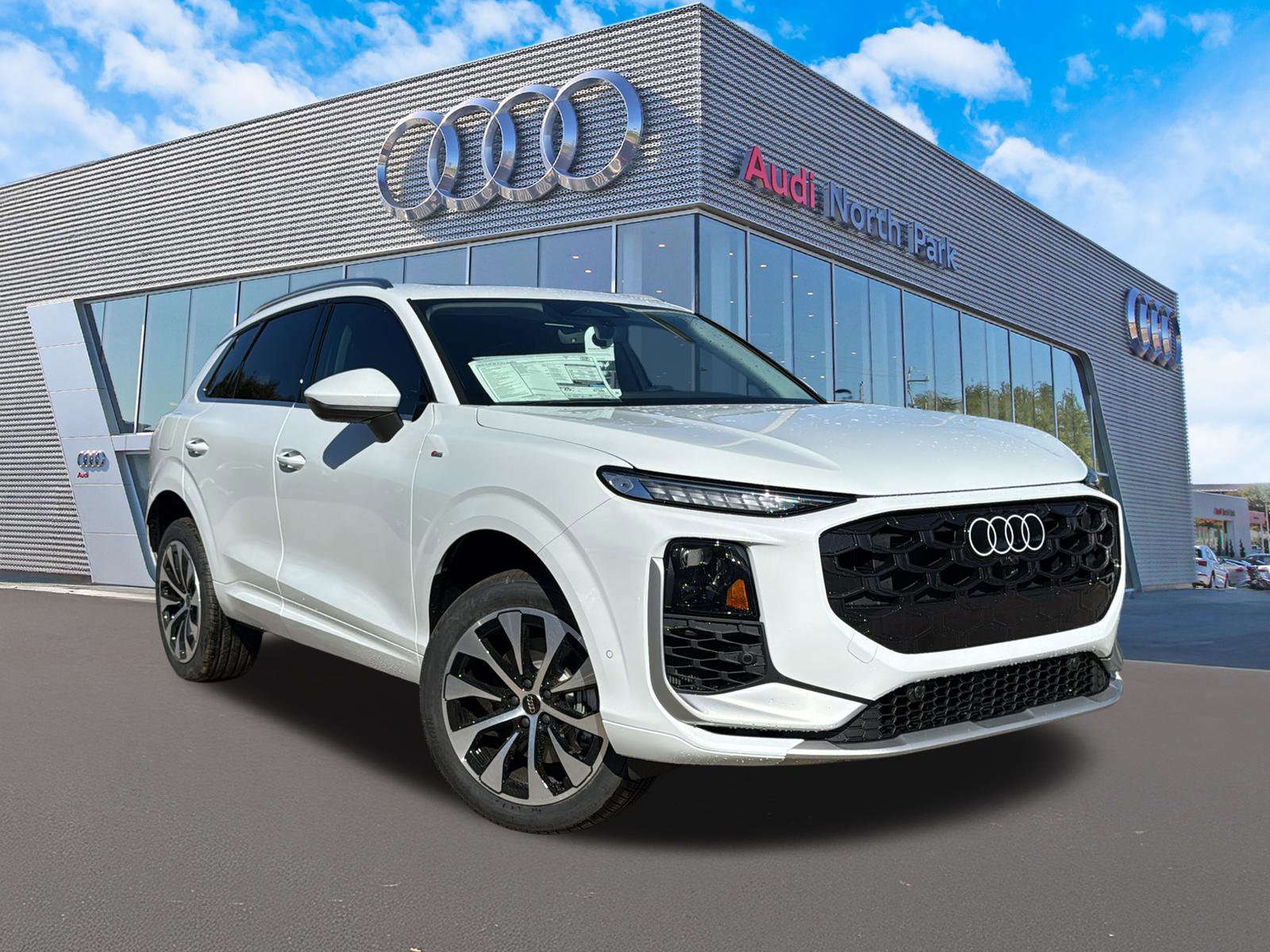 Used 2026 Audi Q3 quattro 2.0T image 1