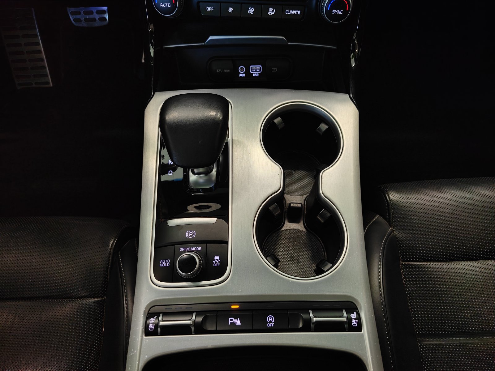 Used 2018 Kia Stinger GT2 RWD image 32