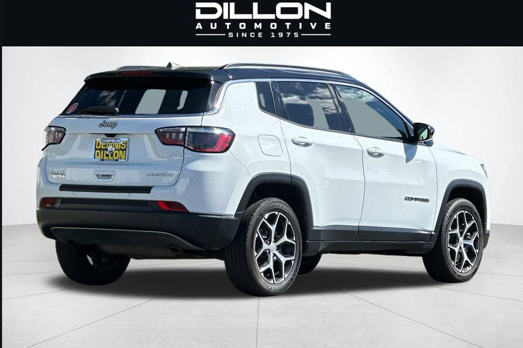 Used 2024 Jeep Compass Limited AWD/4WD image 4