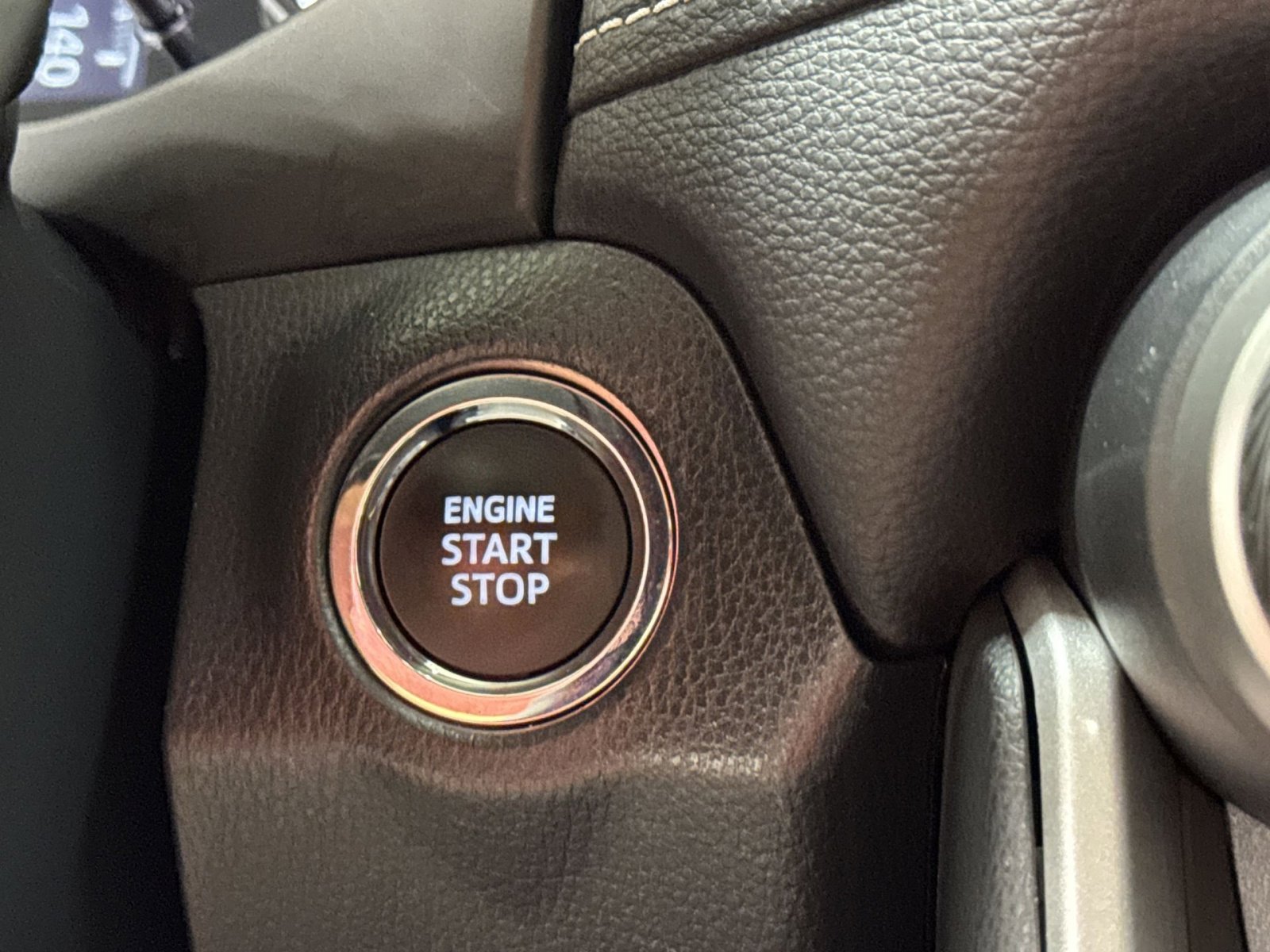 Used 2024 Toyota RAV4 XLE AWD/4WD image 42