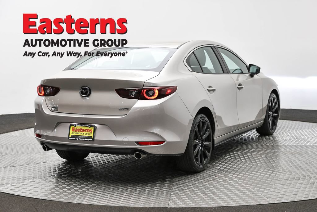 Used 2024 MAZDA MAZDA3 s FWD image 5