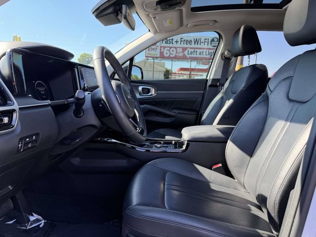 Used 2023 Kia Sorento SX AWD/4WD image 8