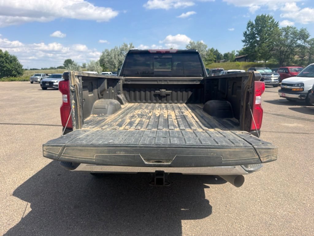 Certified 2022 Chevrolet Silverado 3500 LTZ w/ LTZ Convenience Package AWD/4WD image 35