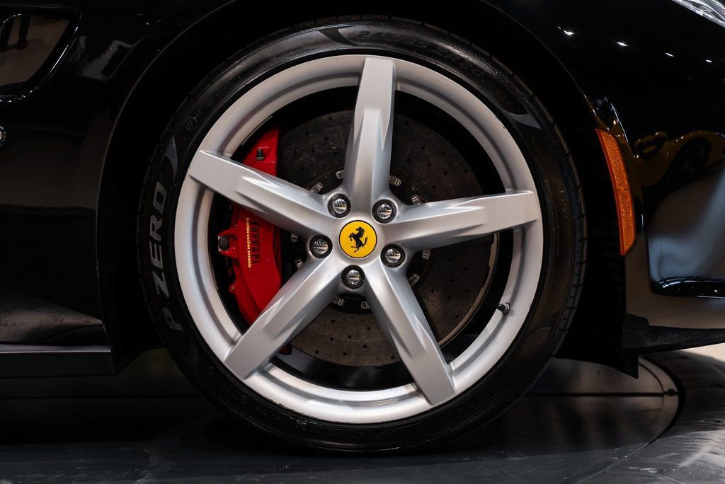 Certified 2020 Ferrari GTC4Lusso T image 16