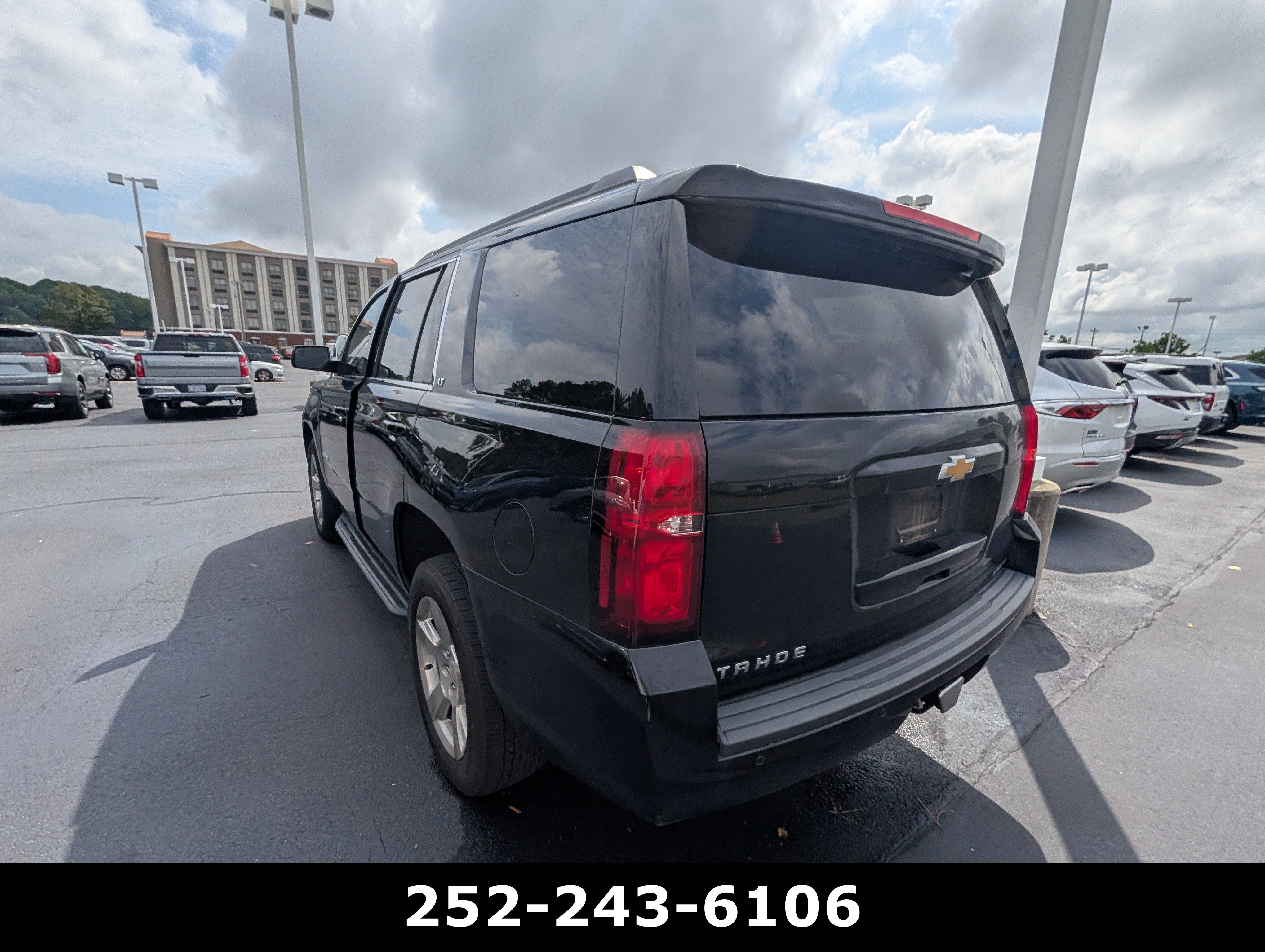 Used 2020 Chevrolet Tahoe LT RWD image 9