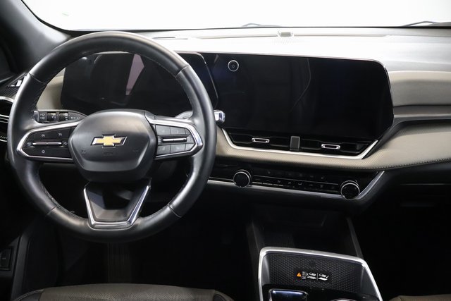 Used 2025 Chevrolet Equinox LT w/ Convenience Package II AWD/4WD image 13