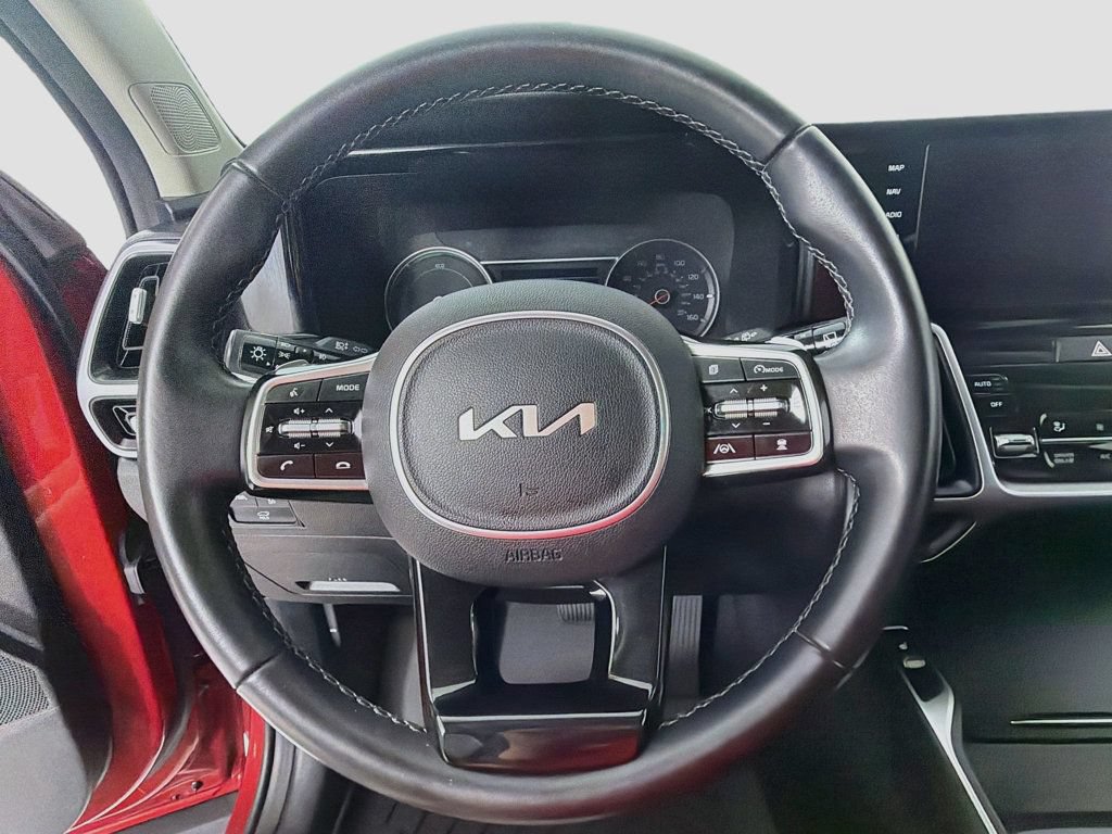 Used 2023 Kia Sorento EX AWD/4WD image 11