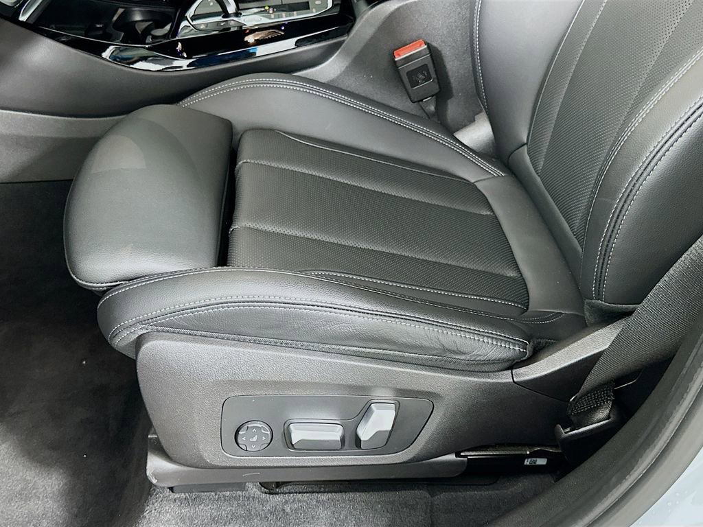 Used 2022 BMW X3 sDrive30i w/ M Sport Package 2 RWD image 20