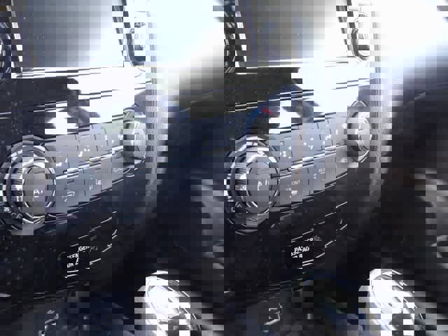 Used 2019 Nissan Rogue Sport S image 12