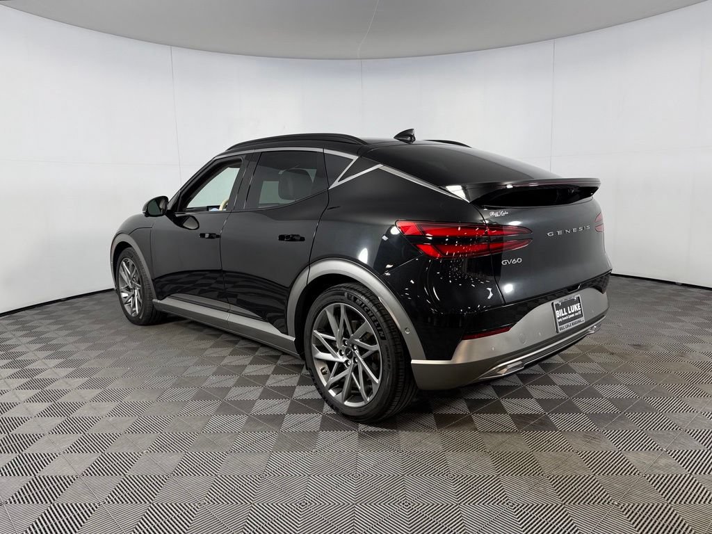 Used 2023 Genesis GV60 Advanced AWD/4WD image 10