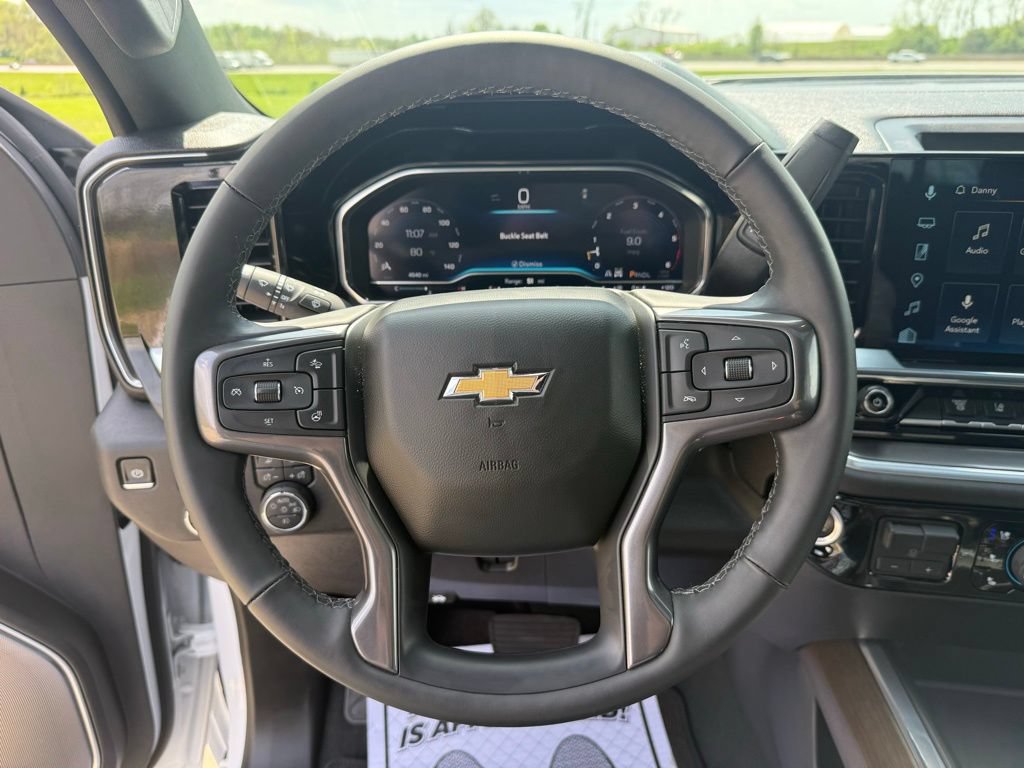 Used 2025 Chevrolet Silverado 2500 High Country w/ Technology Package AWD/4WD image 36