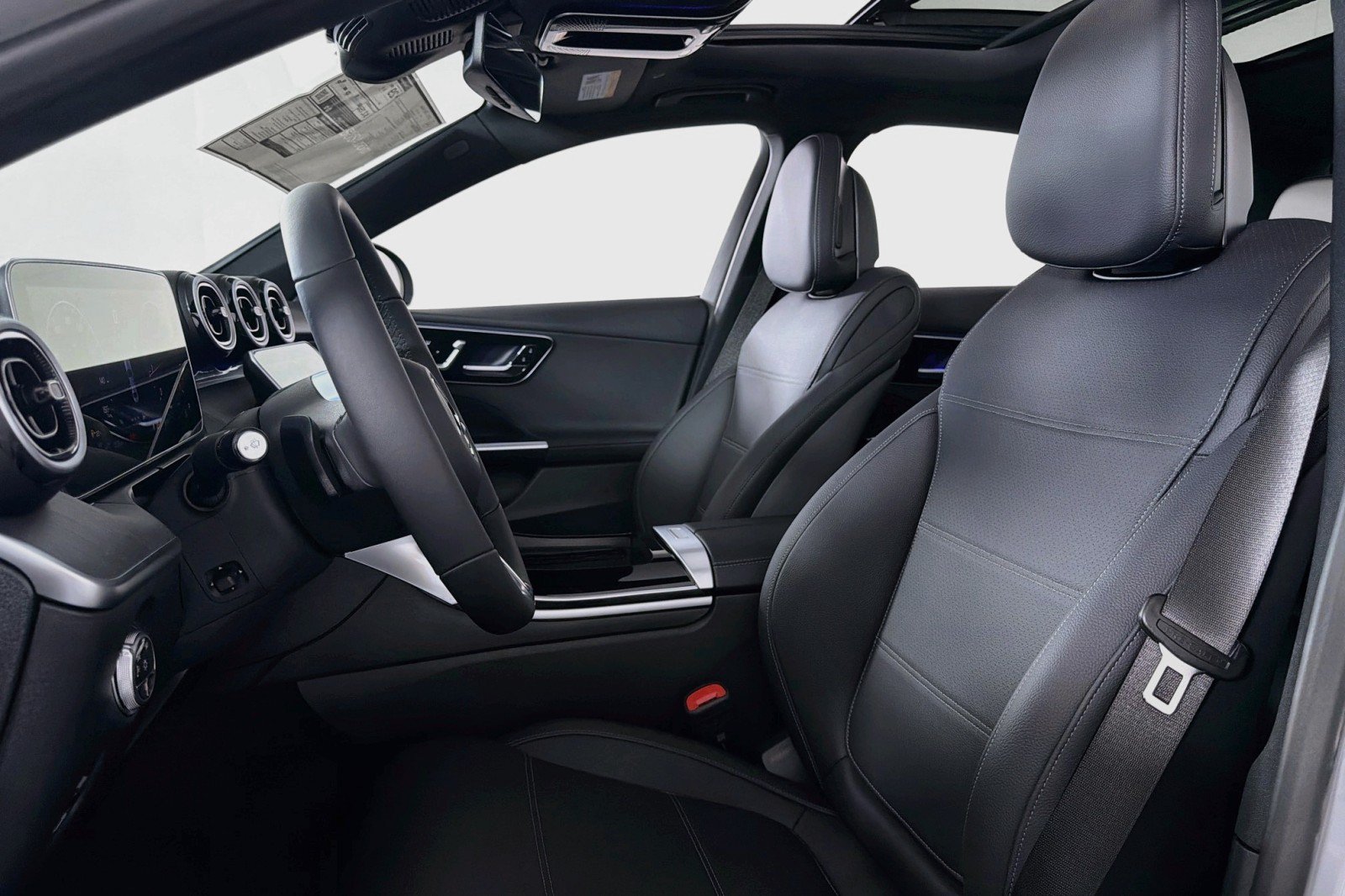 New 2026 Mercedes-Benz C 300 Sedan image 16