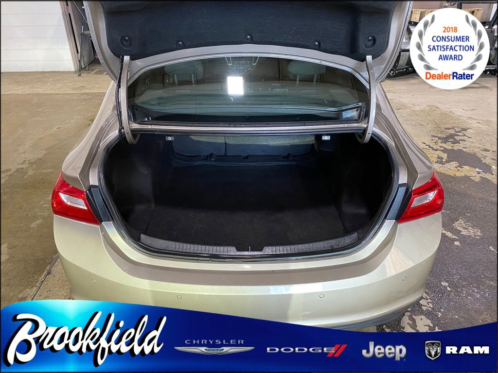 Used 2023 Chevrolet Malibu LT w/ Driver Confidence Package image 13