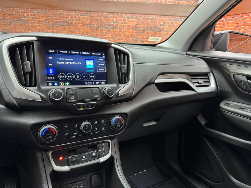 Used 2023 GMC Terrain SLT w/ Elevation Edition AWD/4WD image 17