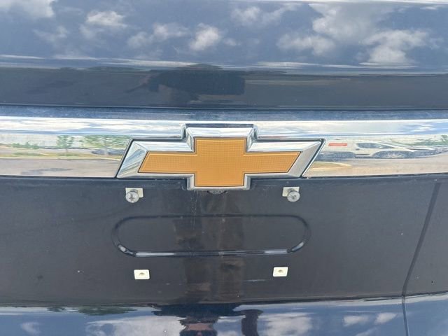 Used 2023 Chevrolet Traverse LT image 15