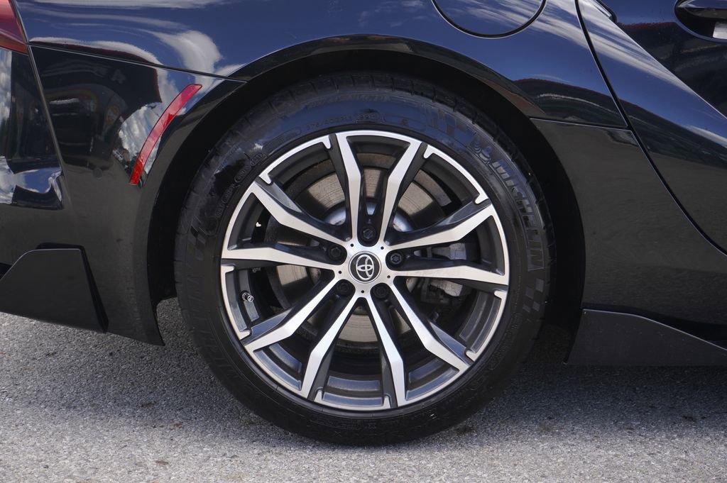 Used 2023 Toyota Supra RWD image 12