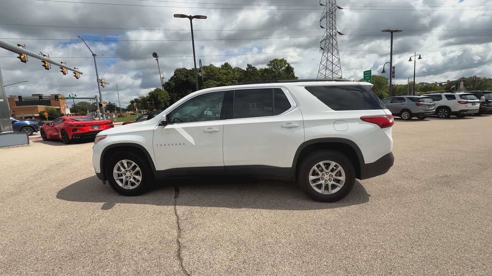 Certified 2019 Chevrolet Traverse LT AWD/4WD image 5