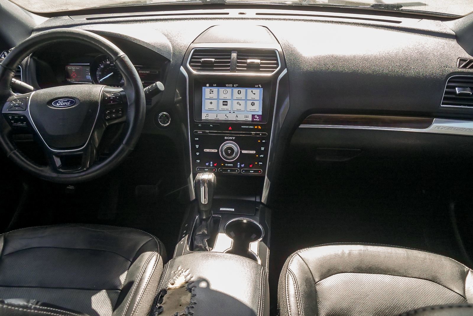 Used 2018 Ford Explorer Limited image 11