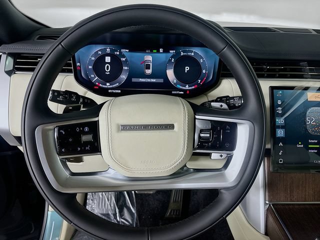 New 2026 Land Rover Range Rover Long Wheelbase SE AWD/4WD image 12