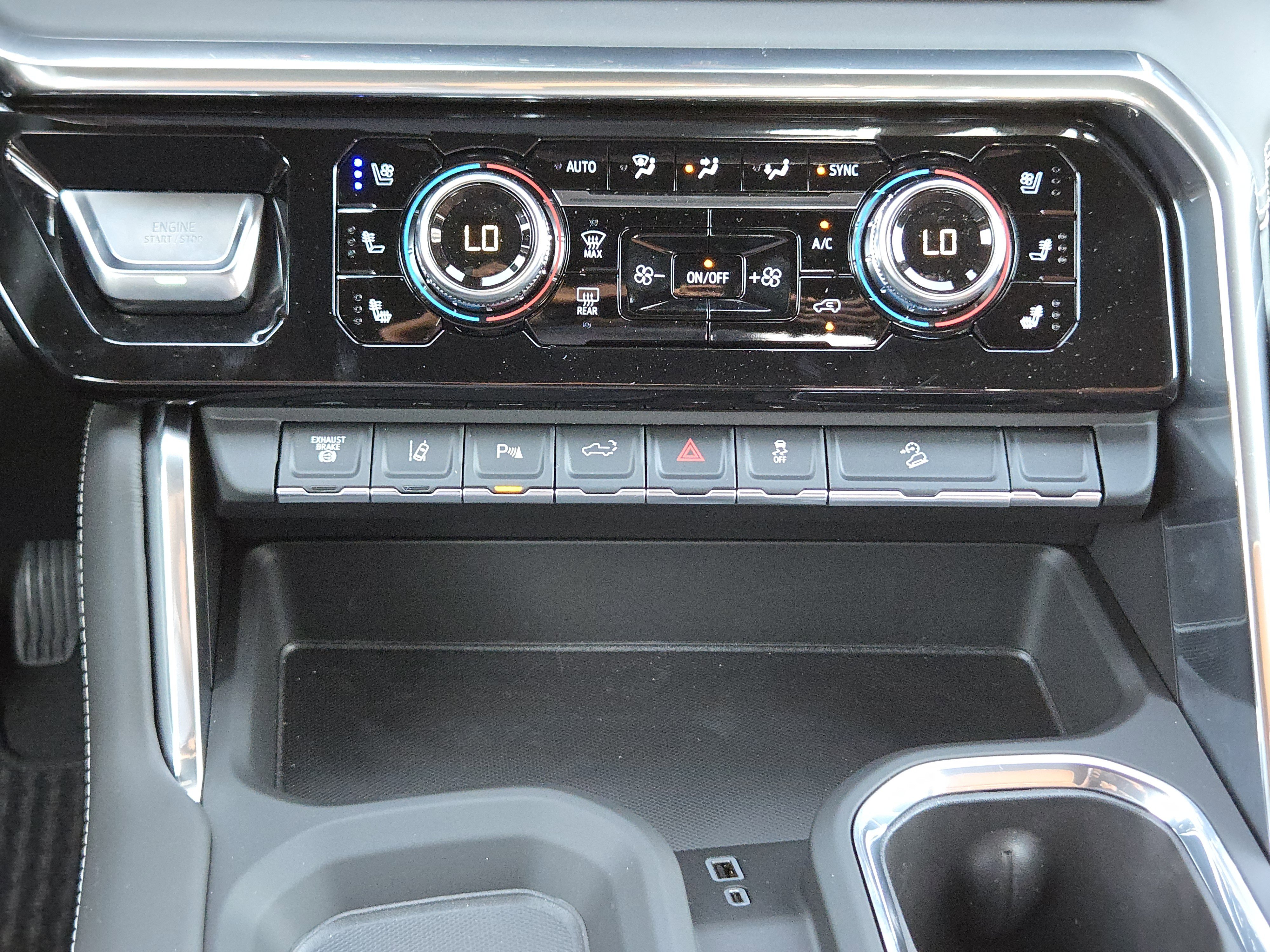 New 2026 GMC Sierra 2500 Denali Ultimate image 14